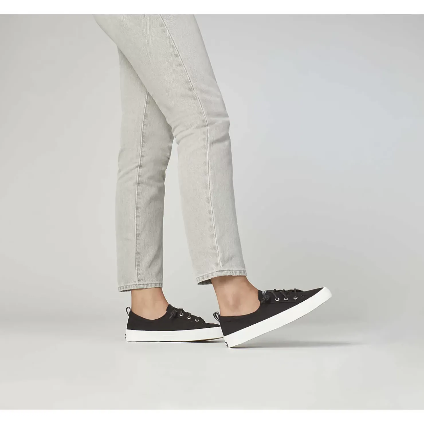 Men/Women Sperry Women's Crest Vibe Sneaker